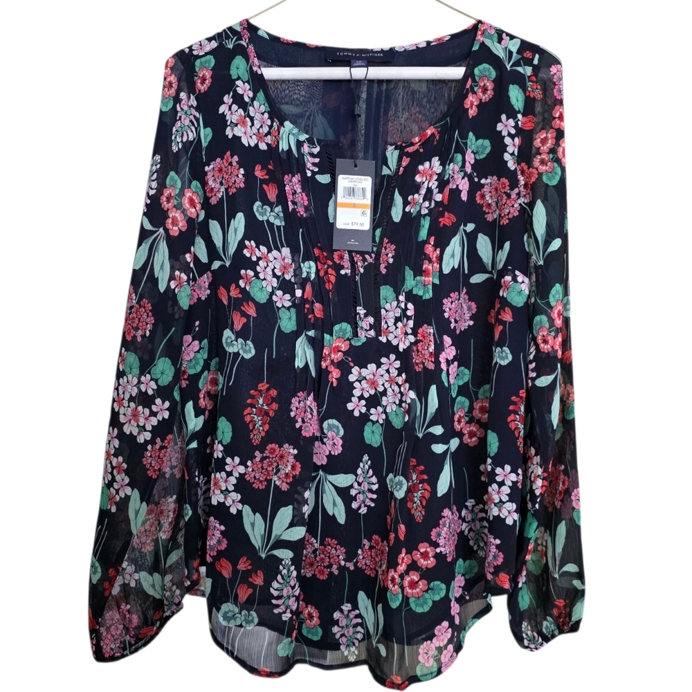 NWT Tommy Hilfiger Martha’s Vineyard Floral Blouse Navy S